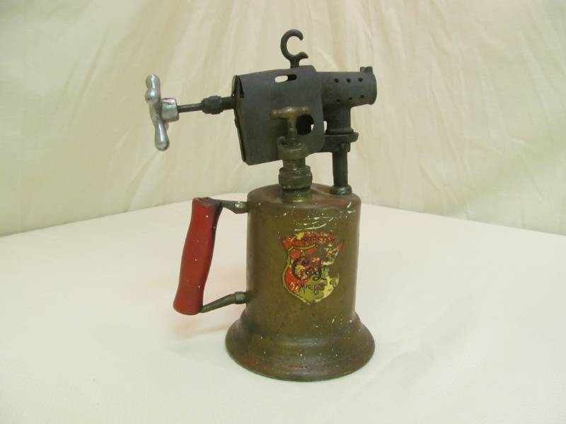 lot 26 image: Vintage Torch