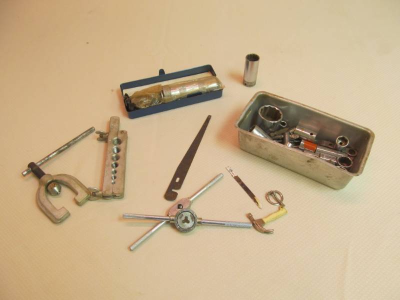 lot 57 image: Large Assortment of Tap Set, Drill Bits, Sockets