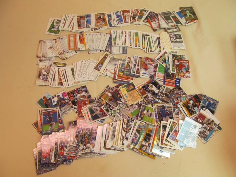 lot 83 image: Variety of BaseballFootball Trading Cards