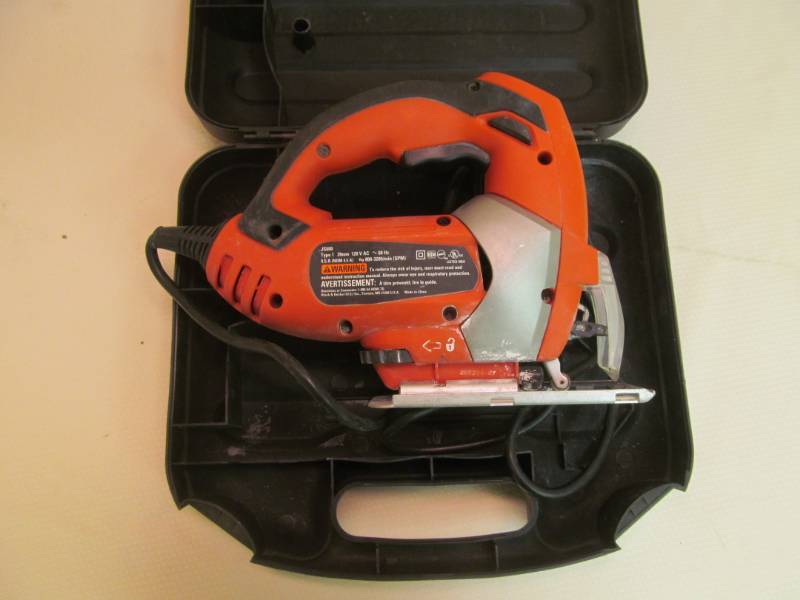 lot 125 image: Black & Decker Jigsaw
