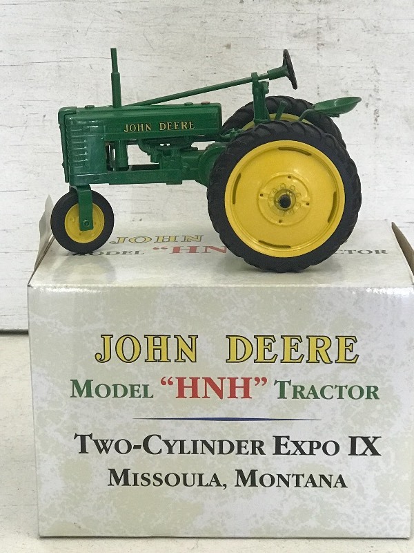 J.D. HNH Tractor