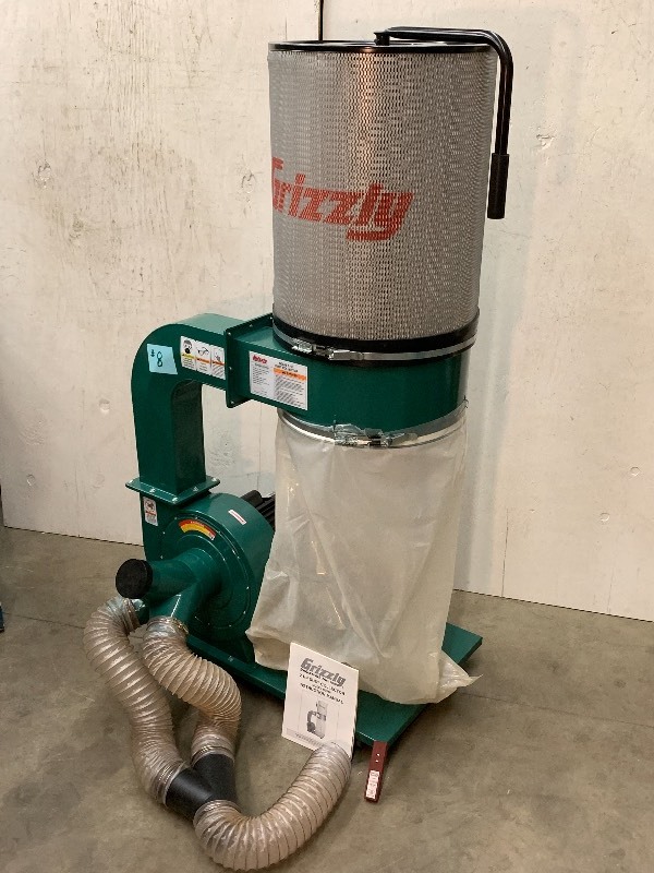lot 8 image: Grizzly 2HP Canister Dust Collector
