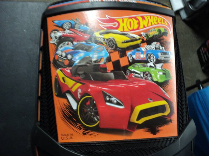 lot 57 image: Hot Wheels 100 Car Case with all Ve...