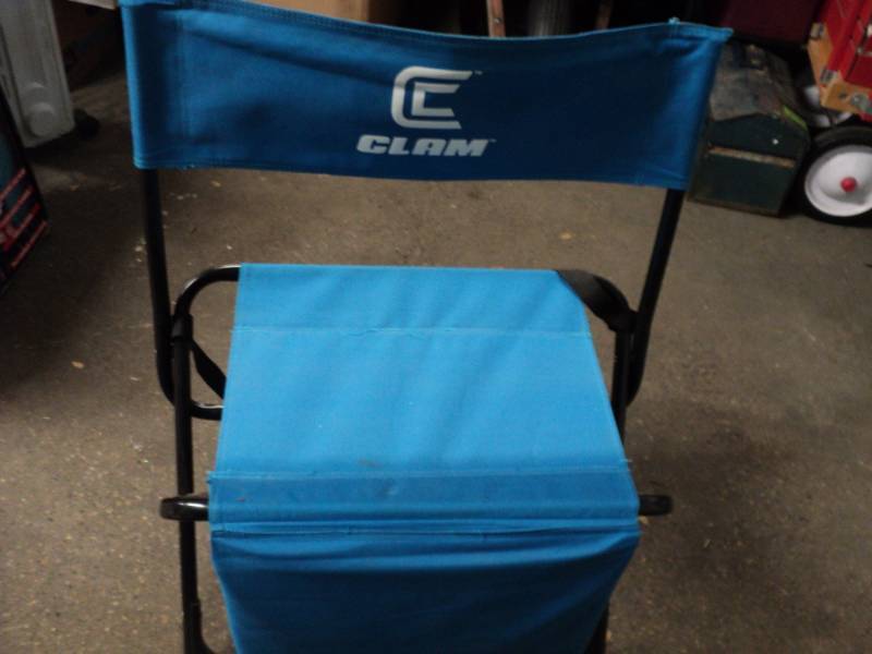 lot 66 image: Clam Chair Collapsible...