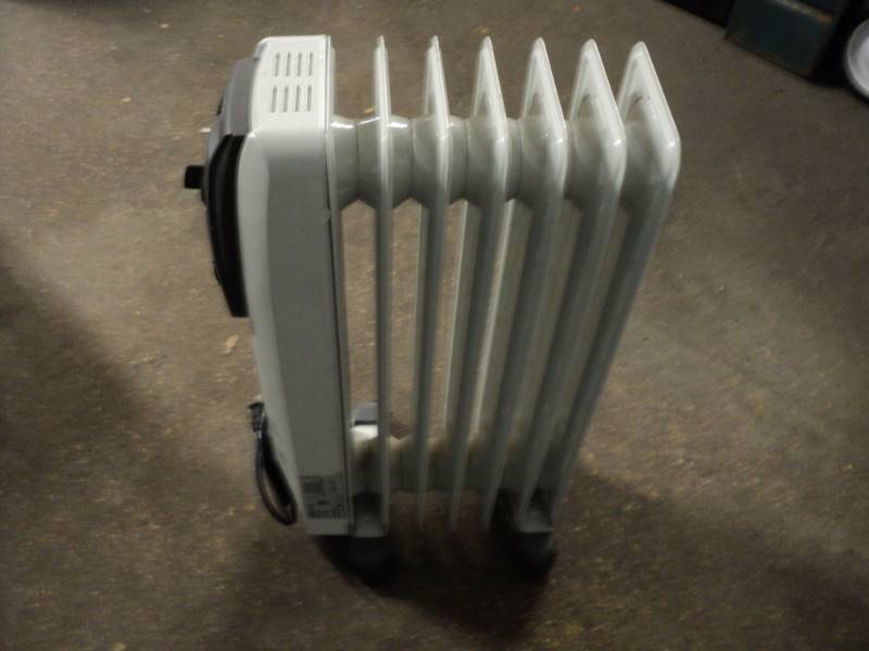 lot 69 image: Kenwood Heater...