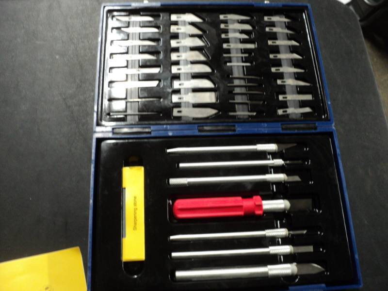 lot 87 image: Set of Knife Tip and Sharping Stone...