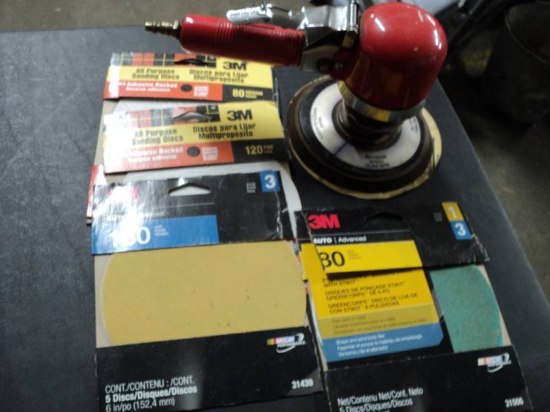 lot 115 image: Chicago Pneumatic Air Sander and Pa...