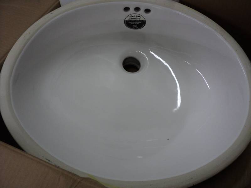lot 235 image: American Standard 3 Hole Sink 19 x ...