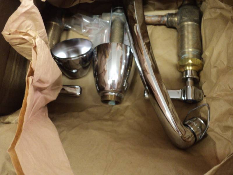 lot 256 image: Chicago Faucet...