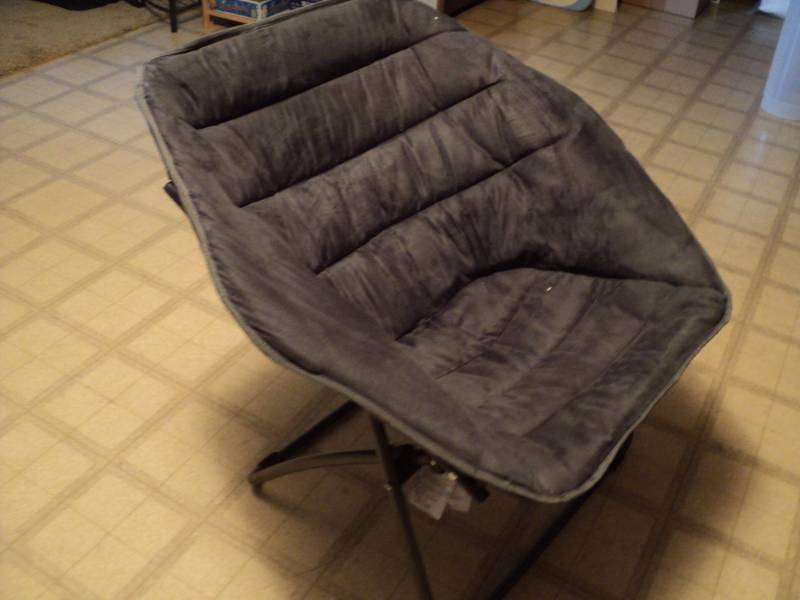 lot 274 image: Grey Very Comfy Collapsible Chair ...