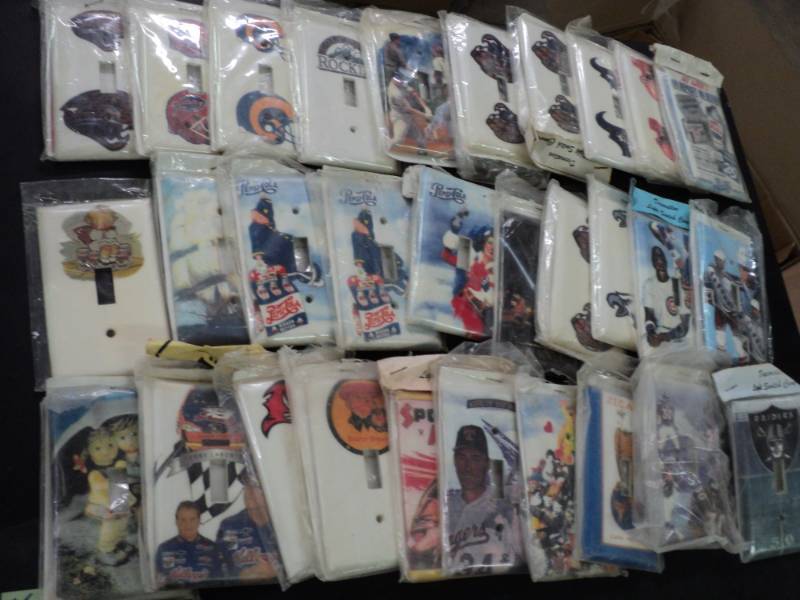 lot 299 image: 30 Light Switch Covers- assorted...