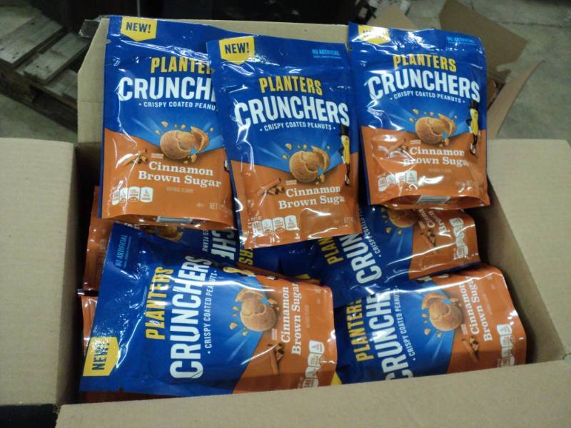 lot 317 image: Case of 8 - 7 oz Bags Planters Crun...