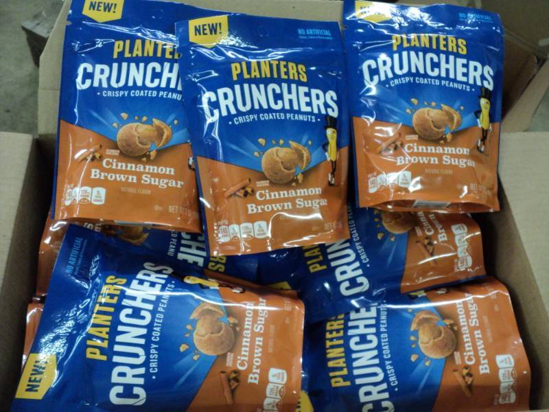 lot 318 image: Case of 8 - 7 oz Bags Planters Crun...