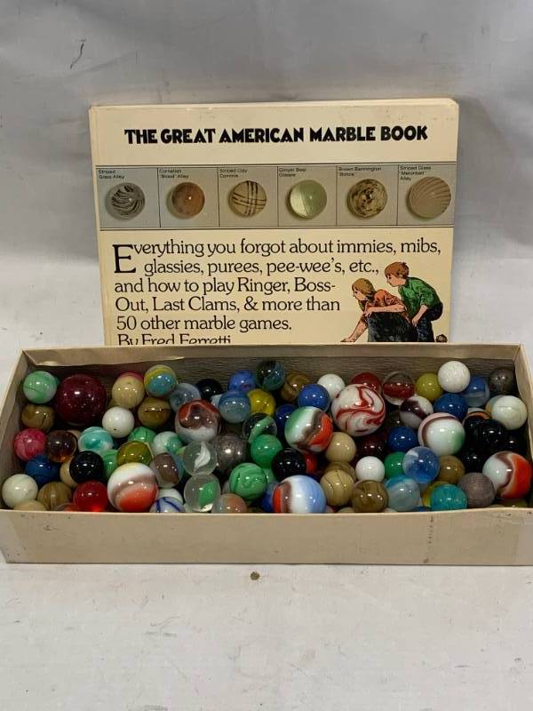lot 33 image: Vintage Marble Collection & Marble Book