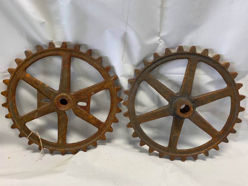 lot 43 image: Lot of 2 Gears 11 Diameter (Great Steampunk Items)
