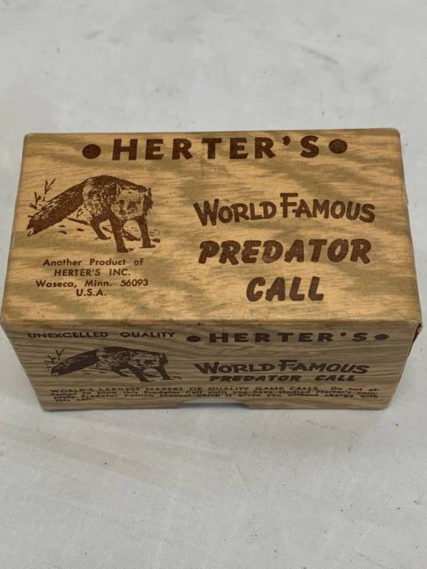 lot 54 image: Vintage Herters Predator Call from Waseka MN