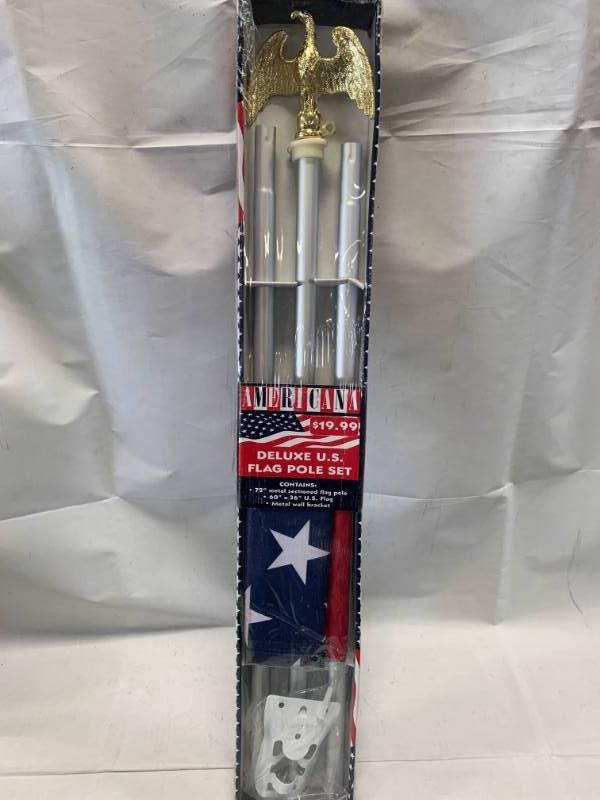 lot 72 image: Deluxe US Flag Pole Set   Includes 6 Pole, 3 x 5 US Flag (Flag day is June 14th)