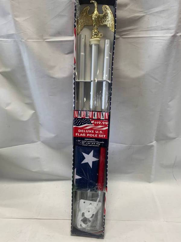 lot 73 image: Deluxe US Flag Pole Set   Includes 6 Pole, 3 x 5 US Flag (Flag day is June 14th)
