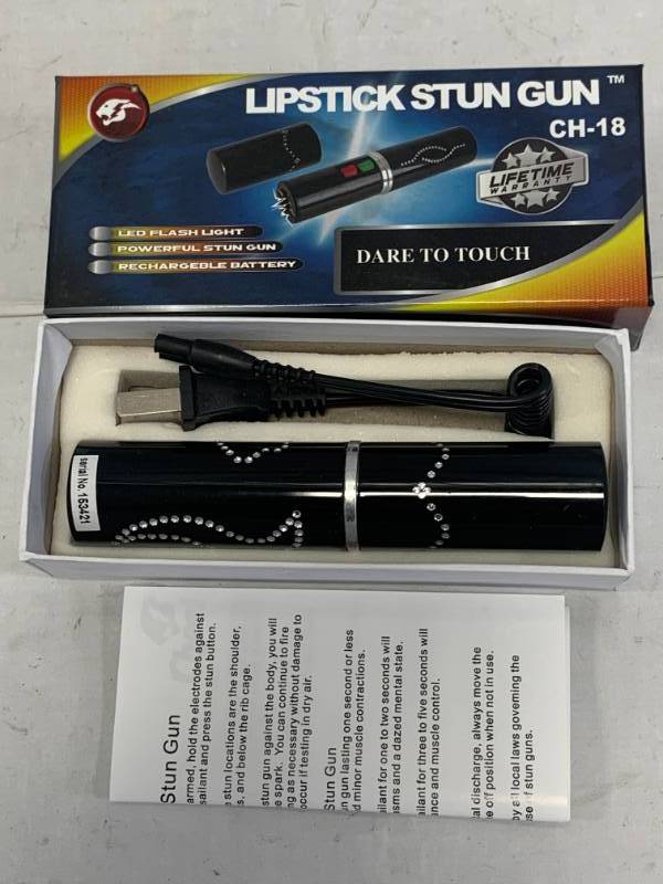 lot 102 image: Brand New Lipstick Stun Gun