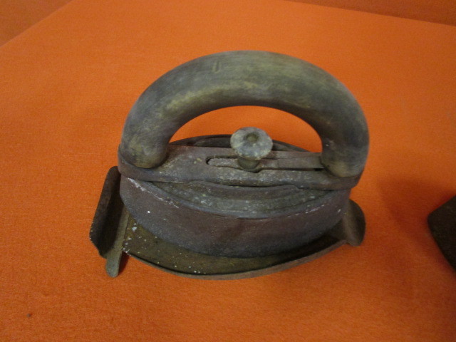 lot 19 image: Vintage Irons