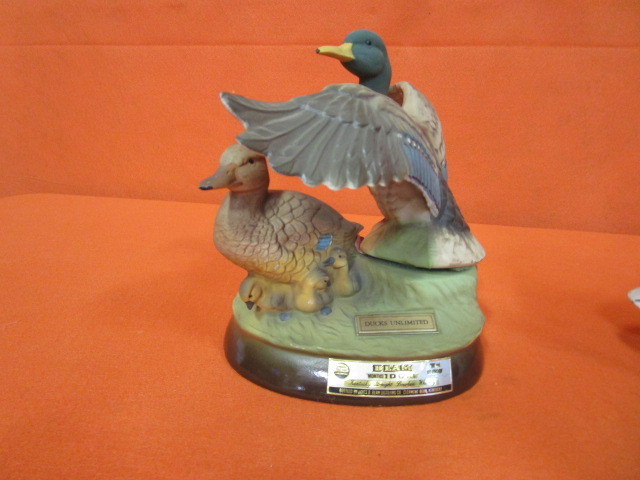 lot 87 image: (2) Decanters