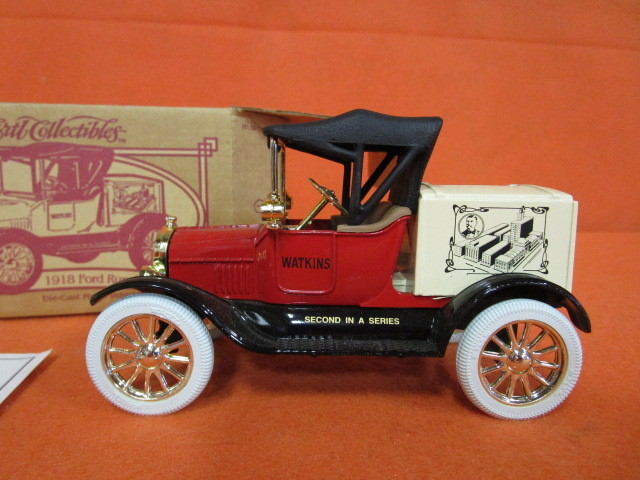 lot 91 image: Ertl 1918 Ford Runabout Die-cast