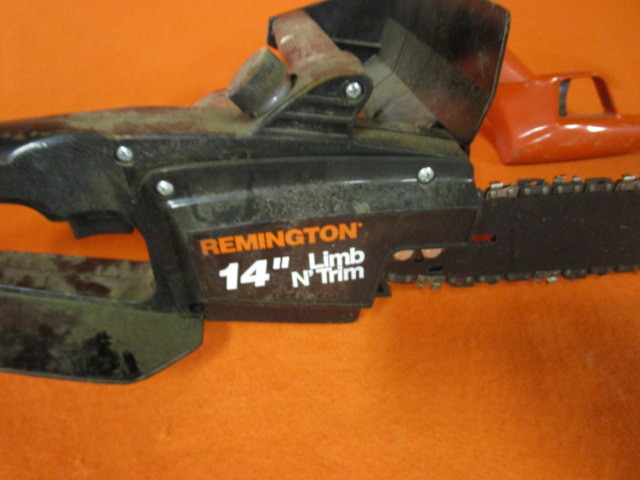 lot 12 image: Electric Chainsaw, Hedge Trimmer, Weed Trimmer
