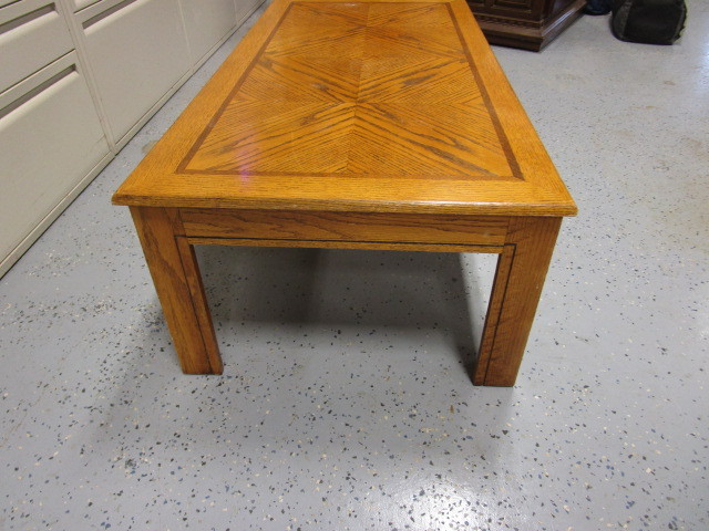 lot 117 image: Coffee Table 2 x 4 x 15