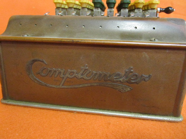 lot 163 image: Vintage Comptometer Adding Machine