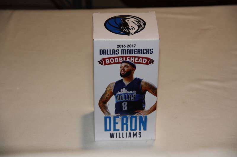 2016-17 Dallas Mavericks Deron Williams Bobblehead
