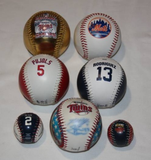 MLB Commemorative Baseball Lot  7 Items