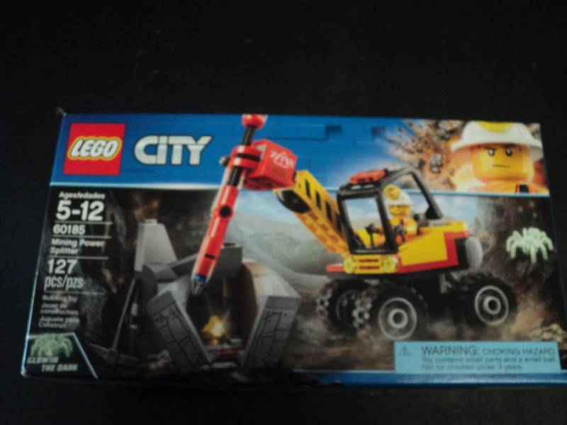 lot 26 image: LEGO City...