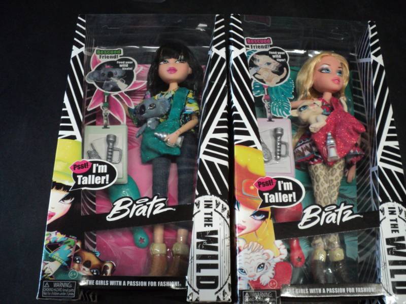 lot 43 image: 2 Bratz Dolls- Jade and Cloe...