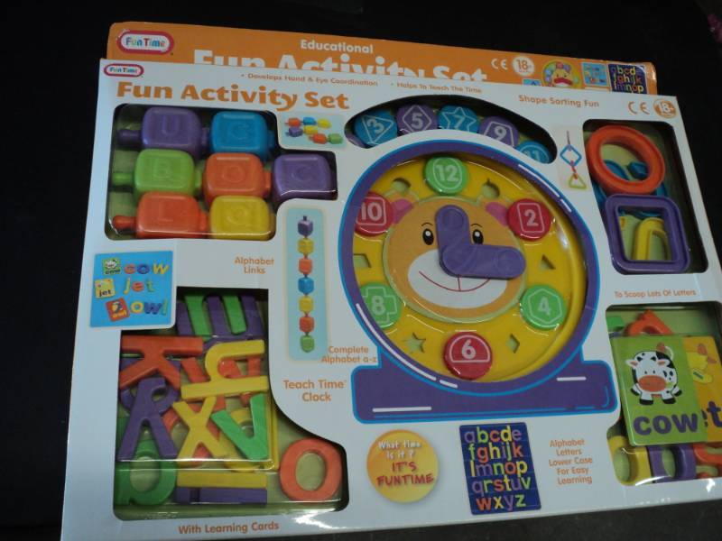 lot 46 image: Fun Time Activity Set...