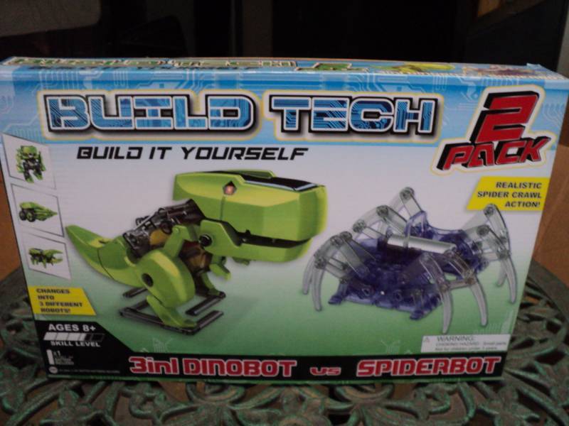 lot 58 image: Build Tech 2 pack 3 in 1 Dinobot vs...