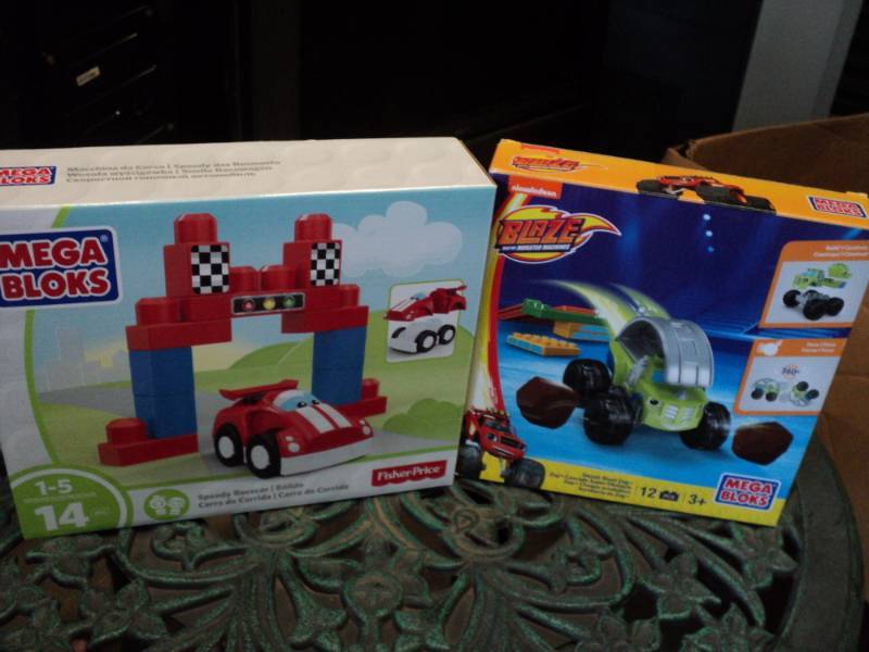lot 105 image: 2 Sets of Mega Blocks...