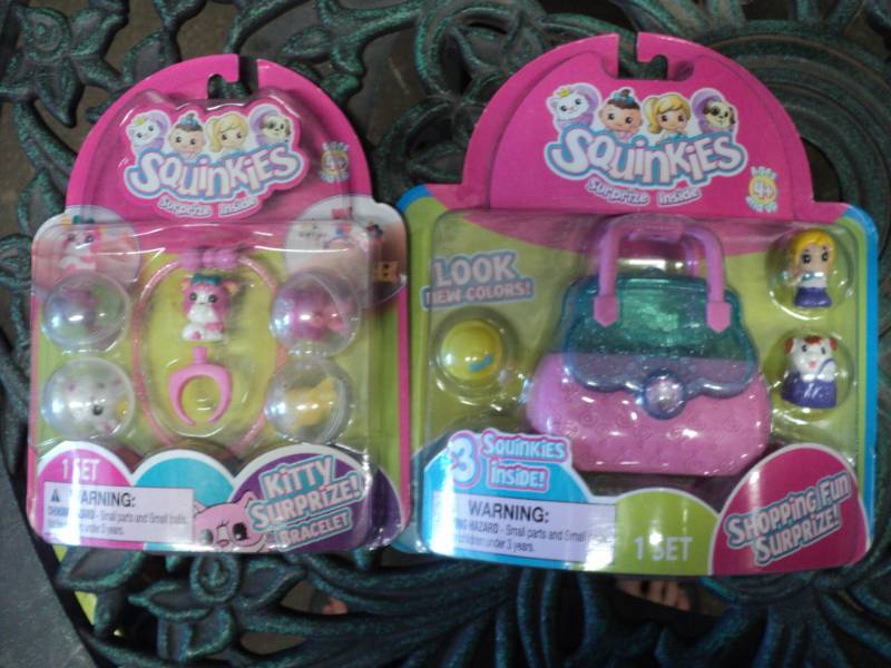 lot 121 image: Set of 2 Squinkies...