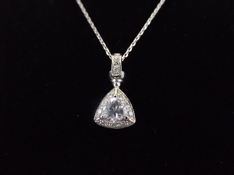 lot 19 image: .925 Sterling Silver Trillion Cut Crystal Pendant Necklace