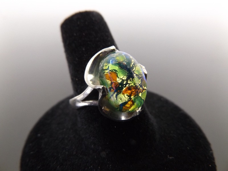 lot 50 image: .925 Sterling Silver Dichroic Glass Foil Cabochon Ring Size 8