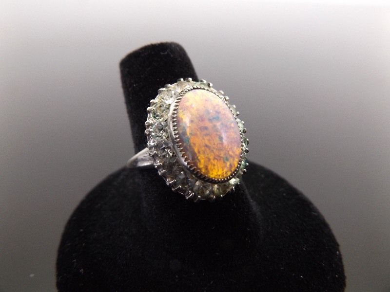 lot 56 image: .925 Sterling Silver Vintage Opal Crystal Ring Size 7.25