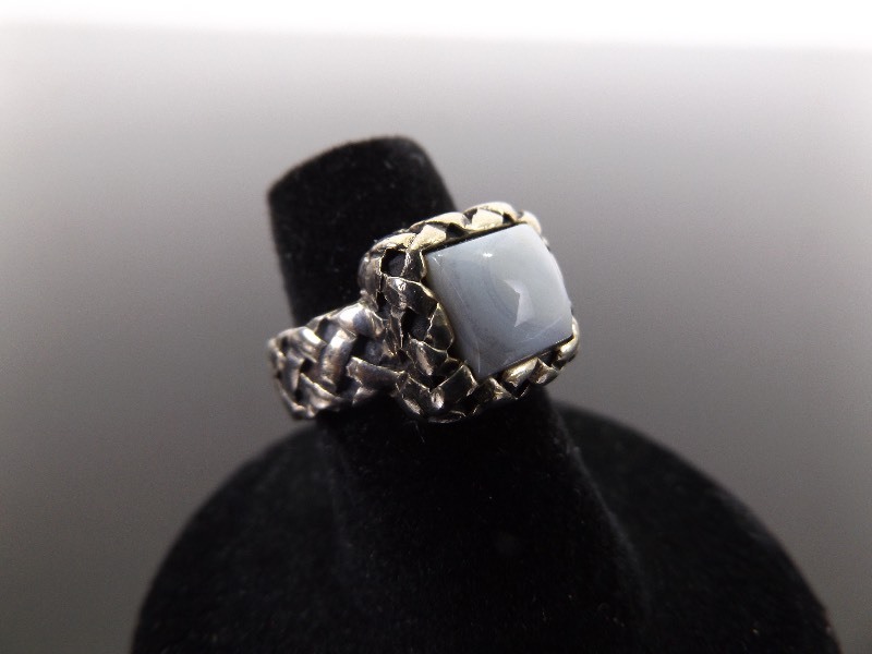 lot 63 image: .925 Sterling Silver Blue Lace Agate Ring Size 6