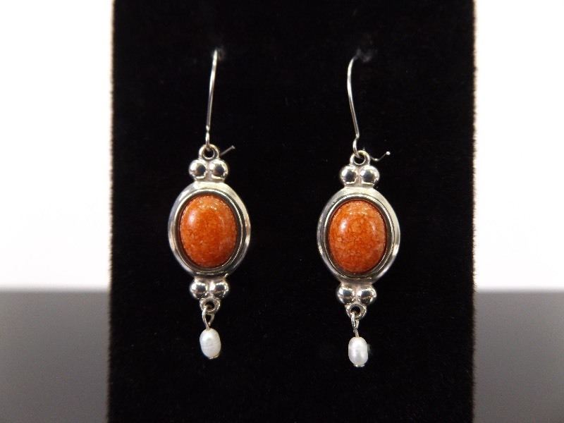 lot 88 image: .925 Sterling Silver Red Aventurine Cabochon Dangle Earrings