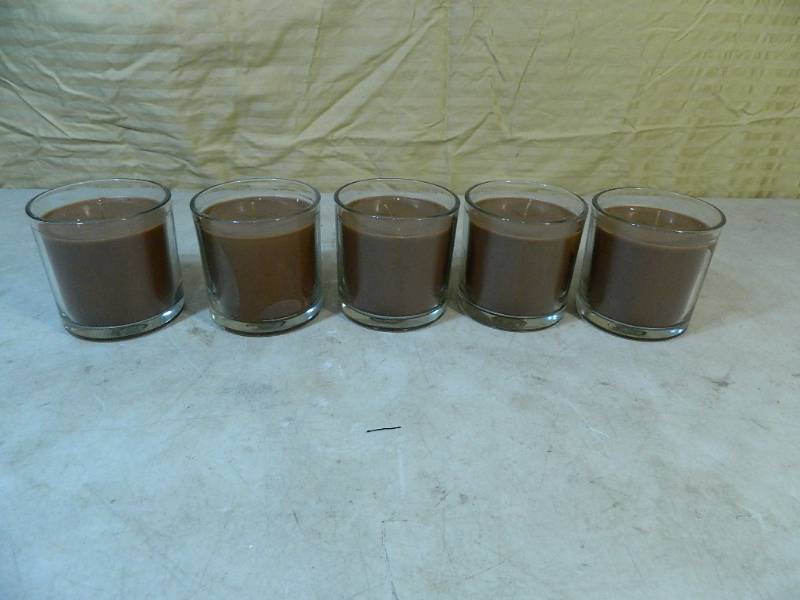 lot 42 image: 5 New Mahogany Woods Candles