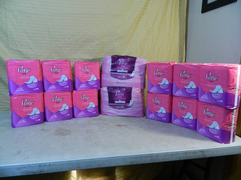 lot 62 image: 264 New Poise Pads