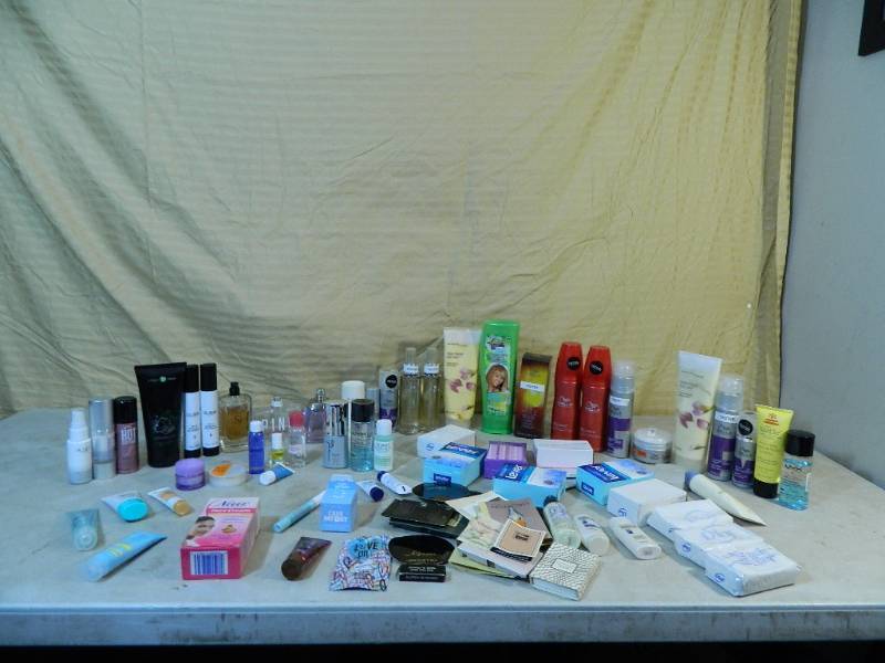 lot 81 image: High End Beauty Products