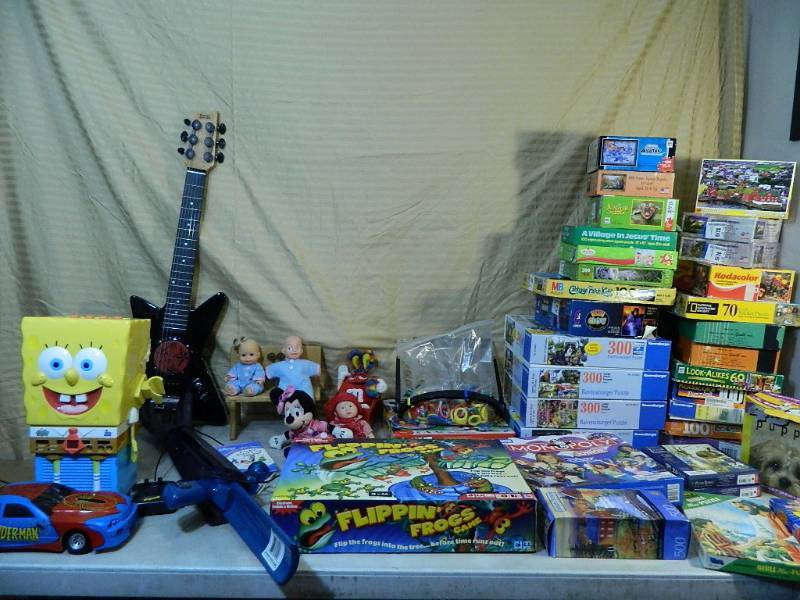 lot 83 image: Guitar, Games, and More