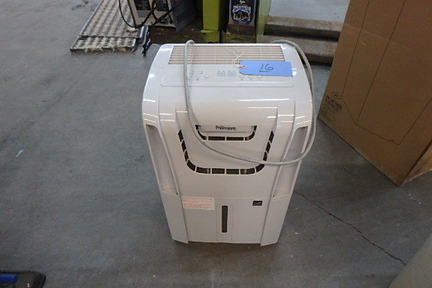 lot 16 image: Dehumidifier