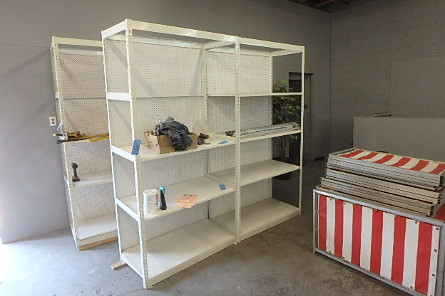 lot 115 image: Two Sections White Medium Duty Racking