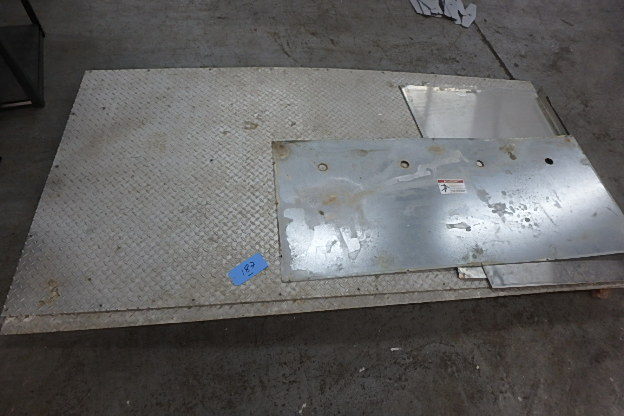 lot 187 image: Diamond Plate