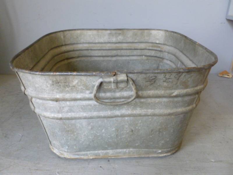 Vintage Wash Tub